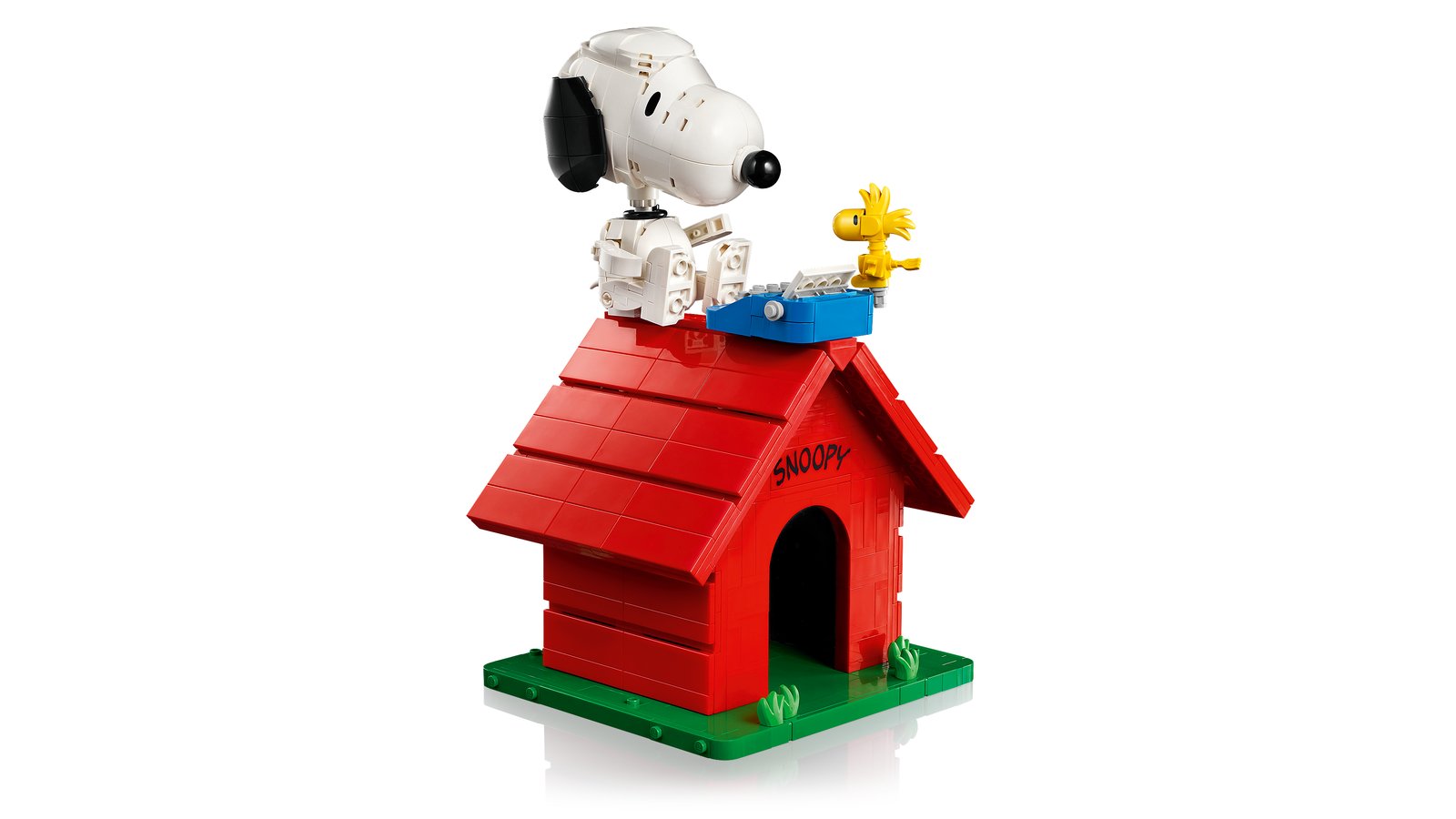 LEGO 21368 LEGO® Ideas 21368 - Peanuts: Snoopys Hundehütte – Primäres Produktbild