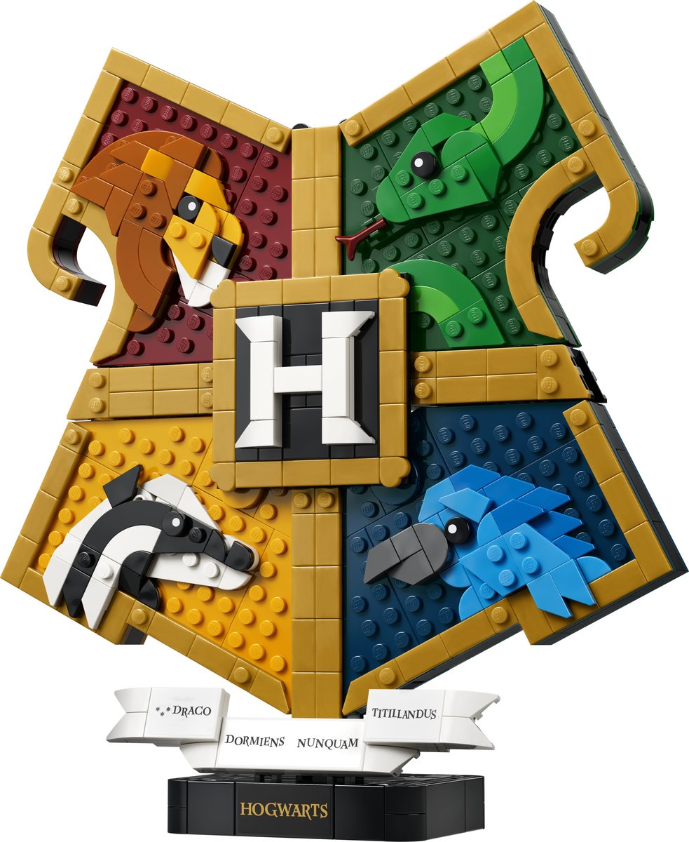 LEGO 76462 LEGO® Harry Potter™ 76462 - Hogwarts™ Hauswappen – Produktfoto
